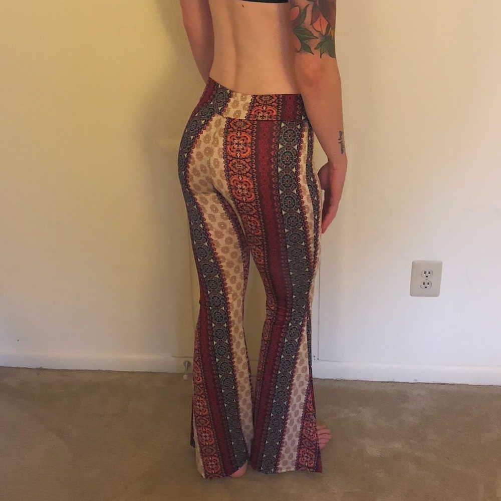 Bohemian Style Bell Bottoms 🌻